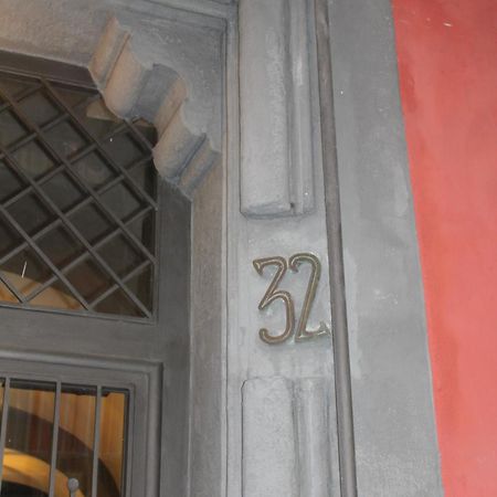 B&B Chiaia 32 Napoli Esterno foto