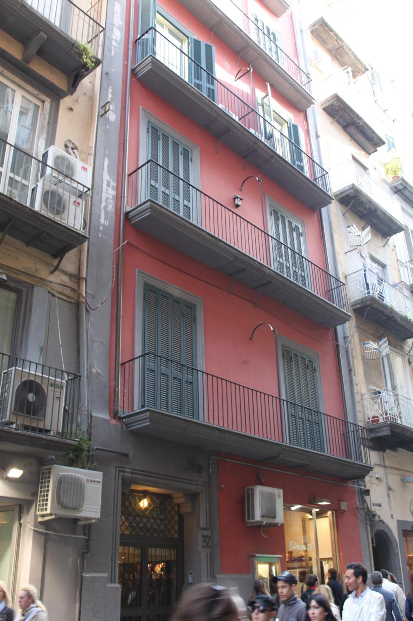 B&B Chiaia 32 Napoli Esterno foto