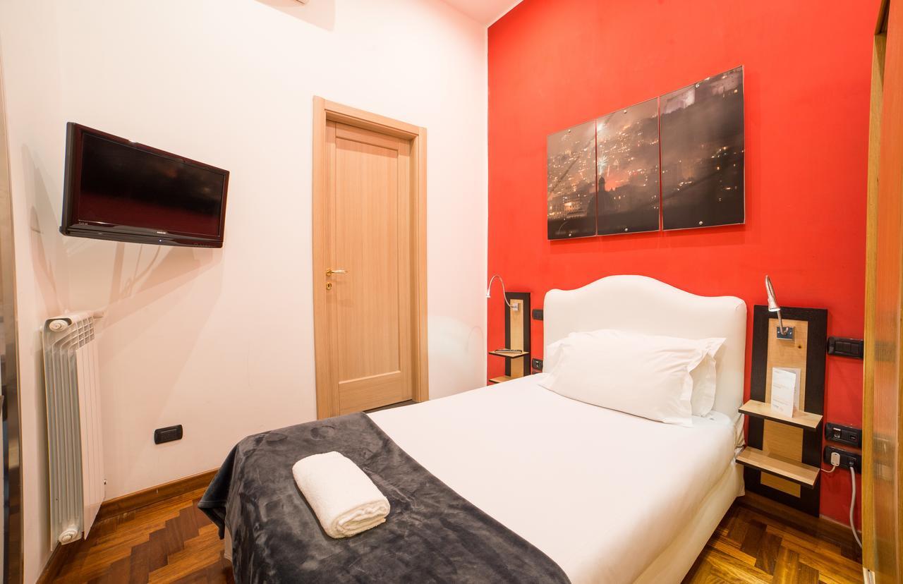 B&B Chiaia 32 Napoli Esterno foto